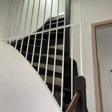 Dach D1 Kwatera prywatna Rüsselsheim